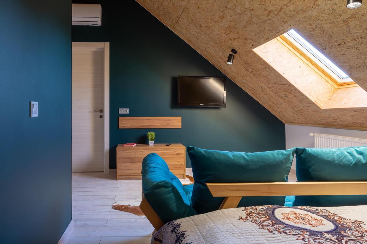 Lion King D3 Apartment Lviv Luaran gambar